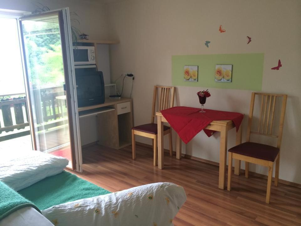 Rauhbergerhof Villa Tiefgraben Szoba fotó