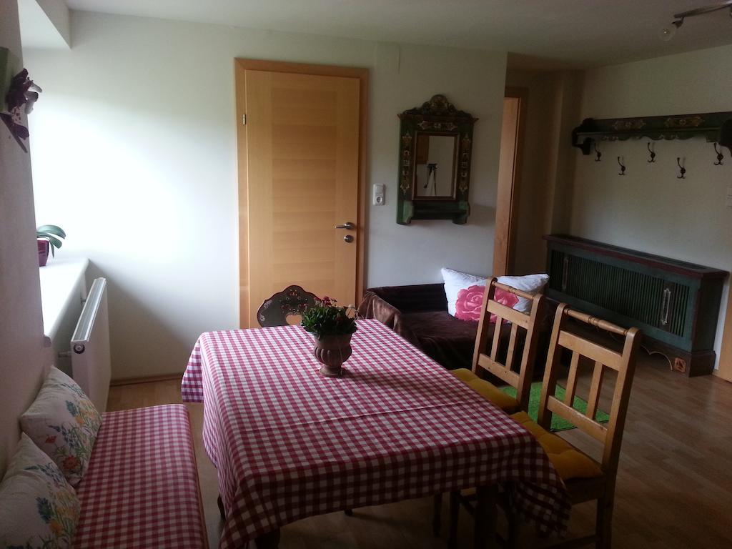Rauhbergerhof Villa Tiefgraben Szoba fotó